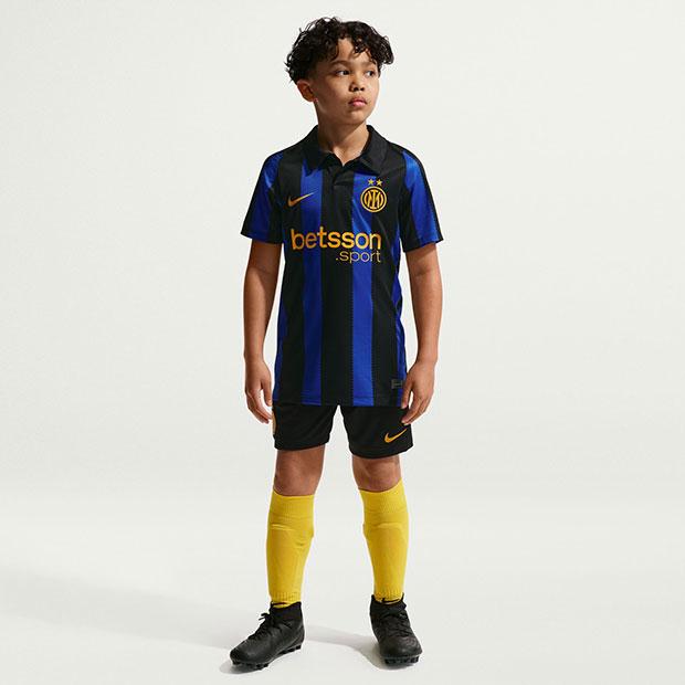 NIKE（ナイキ） 爆買!! ジュニア インテル 26-27 ホーム 半袖レプリカ