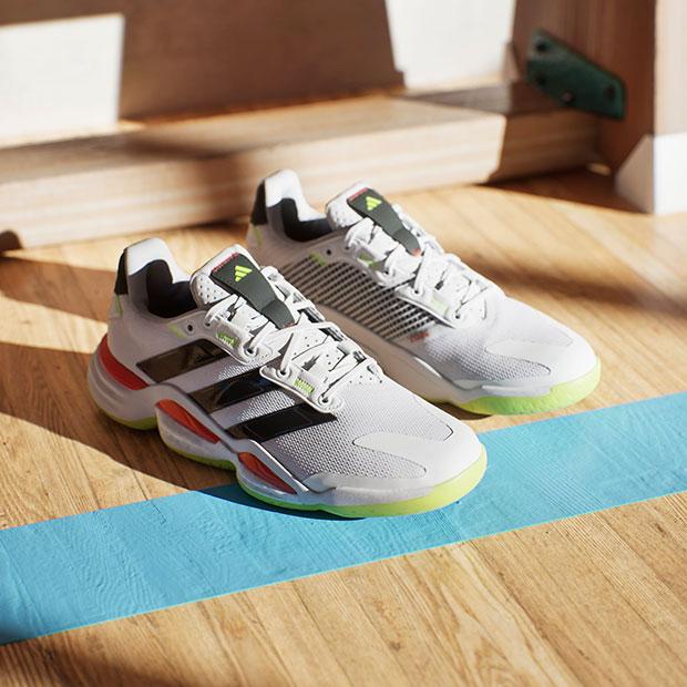 adidas（アディダス） スタビル 16 フットウェアホワイト×オーロラ