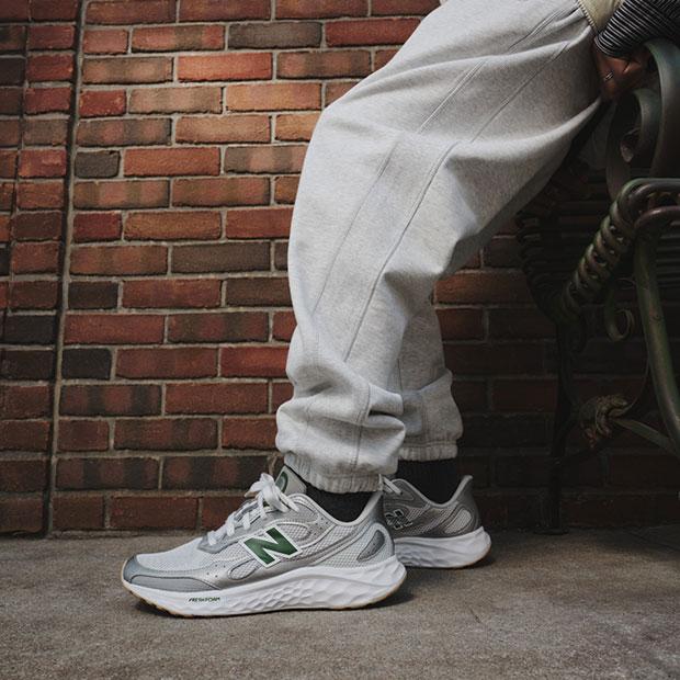 New Balance（ニューバランス） フレッシュフォーム アリシ V4 2E