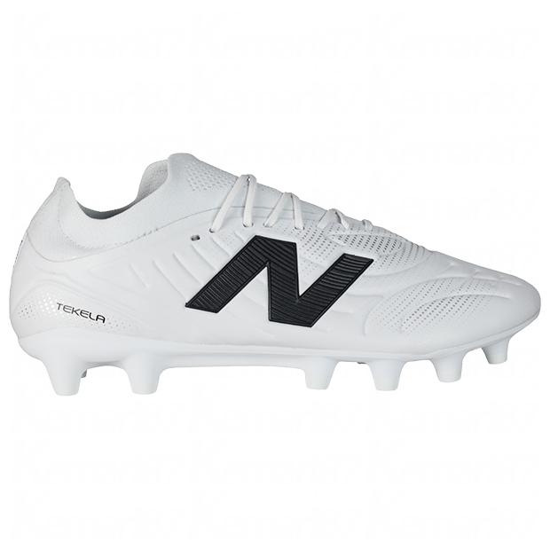 New Balance（ニューバランス） 爆買!! テケラ V5 PRO HG 2E ホワイト