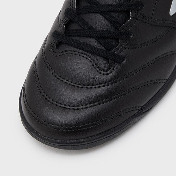 umbro（アンブロ） アクセレイター TR EX WIDE ブラック×シルバー
