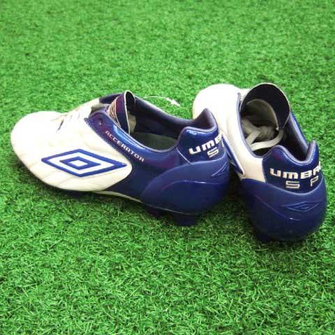 umbro（アンブロ） アクセレイターSP ホワイト×ブルー 【UMBRO