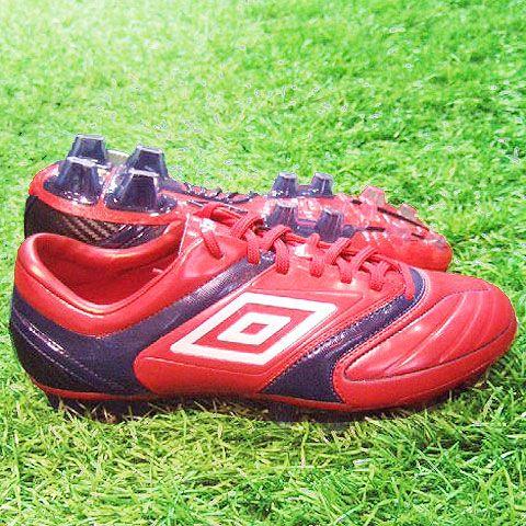 umbro（アンブロ） ステルストロフィー HG レッド×ネイビー 【UMBRO