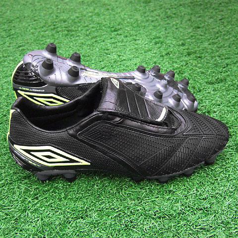 4ピ119◎umbro◎アンブロ◎サッカースパイク◎スポーツ umbro（アンブロ） SX ビジョン ウルトラ ブラック×イエロー 【UMBRO