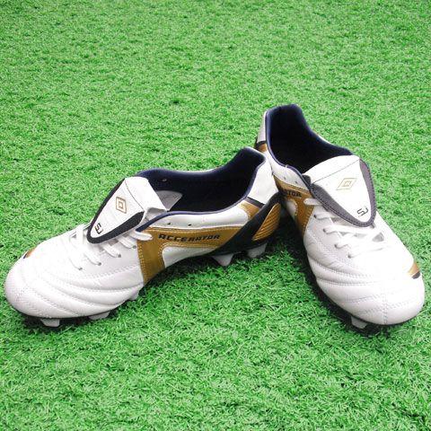 Umbro アクセレイターSJⅡ umbro アンブロ アクセレイター SJ Ⅱ(ホワイト×ブラック