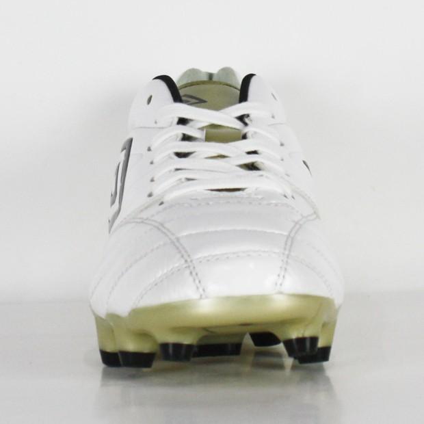 umbro（アンブロ） アクセレイター KL ホワイト×ゴールド 【UMBRO