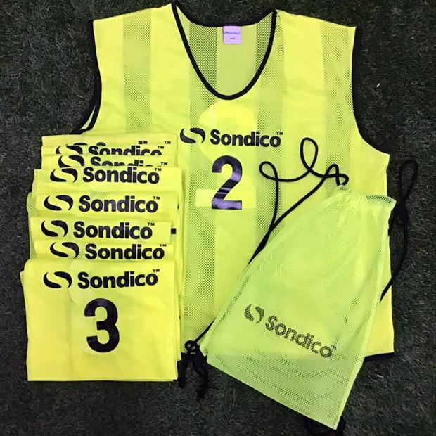 umbro ビブス　10枚セット Amazon.co.jp: [アンブロ] ビブス 10枚組 番号入 袋付き サッカー