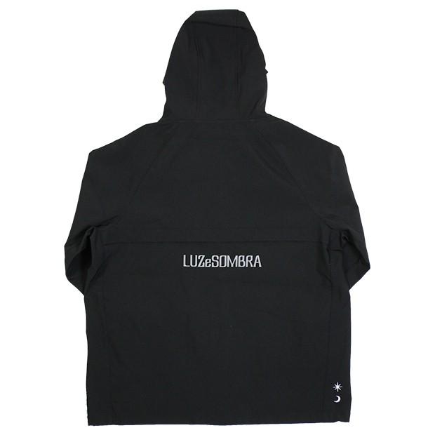 ルースイソンブラ（LUZ e SOMBRA） ライトムーブエアトラスト