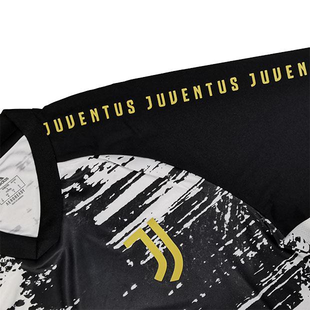 adidas（アディダス） ユベントス プレマッチジャージー ホワイト