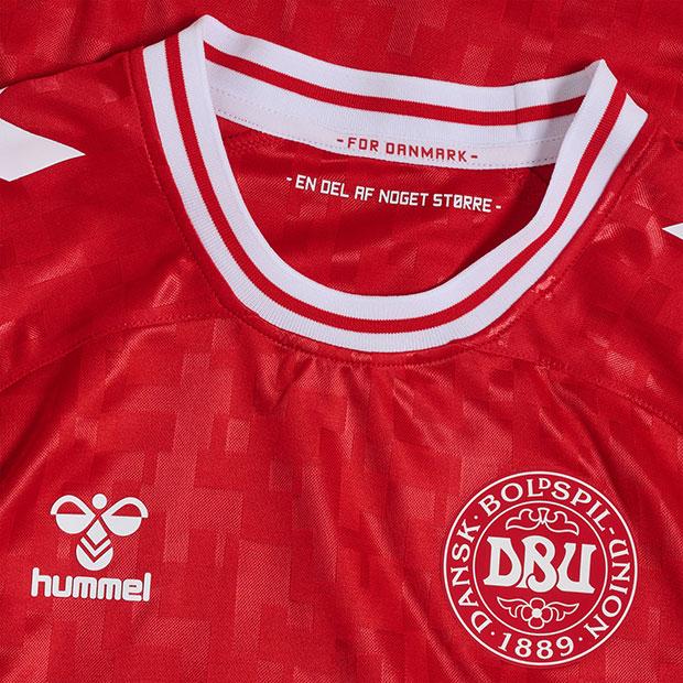 hummel（ヒュンメル） デンマーク代表 2024 ホーム 半袖レプリカ