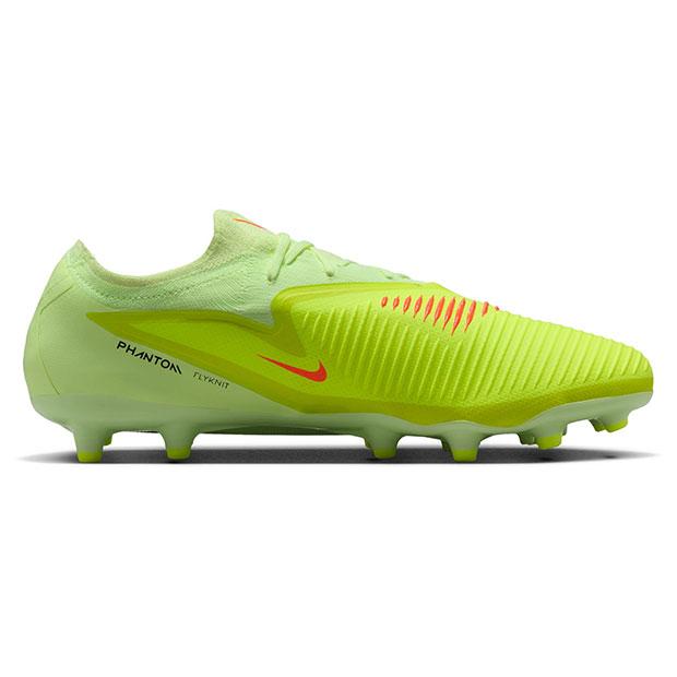 NIKE（ナイキ） ファントム 6 LOW PRO AG-PRO ハイパークリムゾン