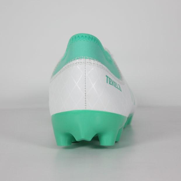 New Balance（ニューバランス） サッカースパイク ジュニア TEKELA