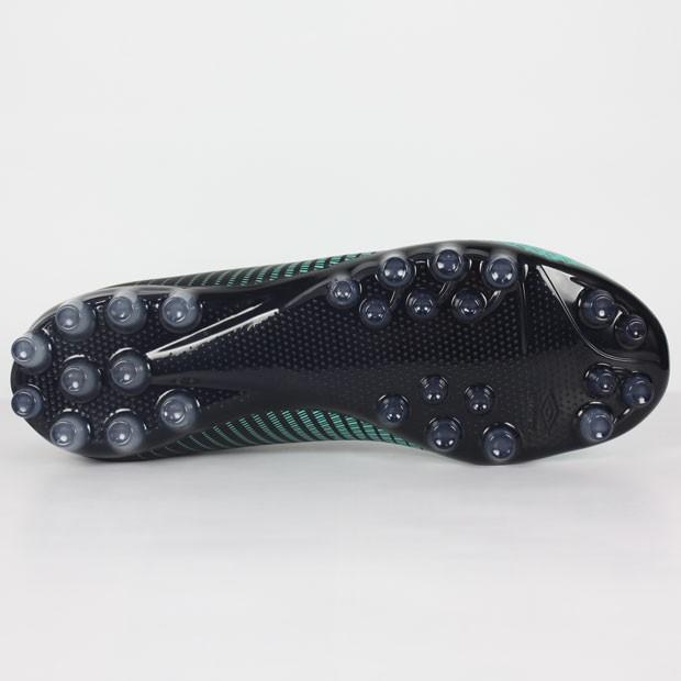umbro（アンブロ） サッカースパイク ヴェローチタ 4 プレミア AG M