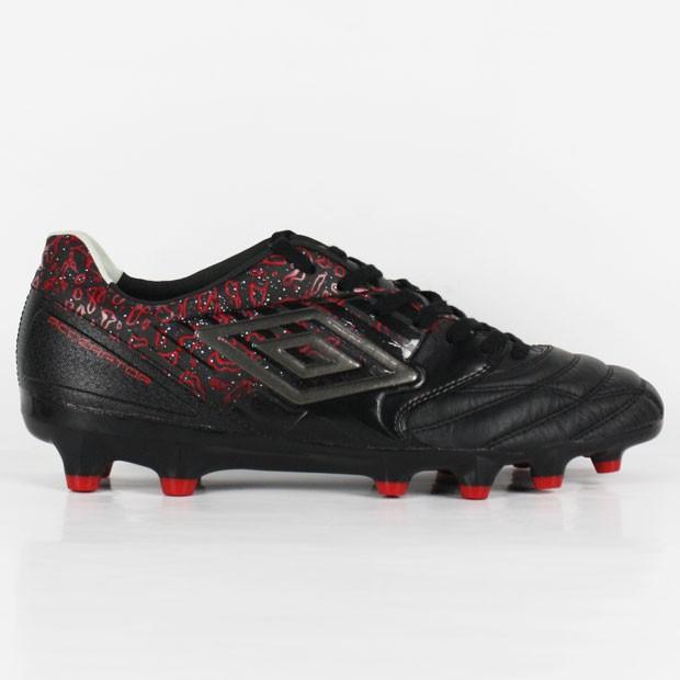 umbro（アンブロ） サッカースパイク アクセレイター U by GAKU