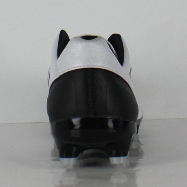 アンブロサッカースパイク　アクセレイター kl umbro（アンブロ） アクセレイター KL WIDE HG ホワイト×ブラック