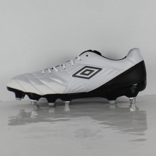 アンブロ アクセレイターKL MIX SG(ホワイト×シルバー) umbro（アンブロ） アクセレイターKL MIX SG ホワイト×ブラック