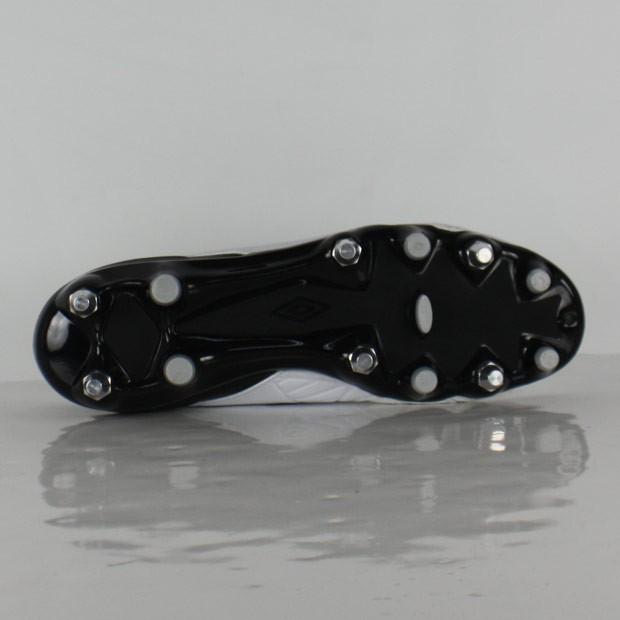 umbro（アンブロ） アクセレイターKL MIX SG ホワイト×ブラック