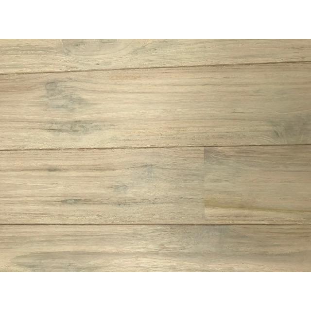 【完売御礼！】タイガーチークユニブラッシングOILホワイト色　無垢フローリング |  | 01