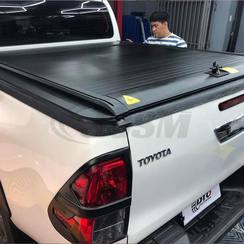 高品質 TOYOTA HILUX REVO ハード プロテクター ロールシャッター式