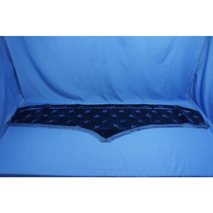 UDクオン用 モケットフラワー コスモス ダッシュマット 濃紺