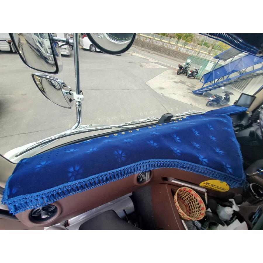 ☆17スーパーグレート☆桜ダッシュマット 中古品 楽天市場】ダッシュマット 桜 三菱ふそう大型車 ダッシュボード