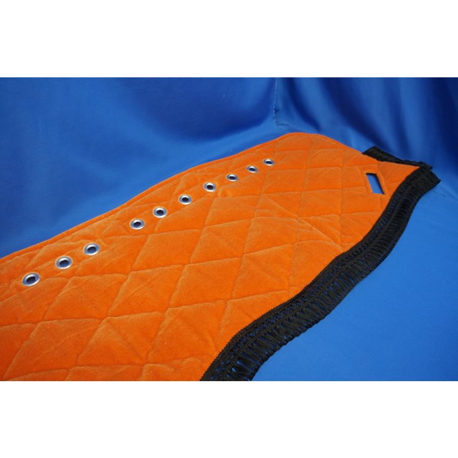 07スーパーグレート用 モケット ダッシュマット 綿入りキルト