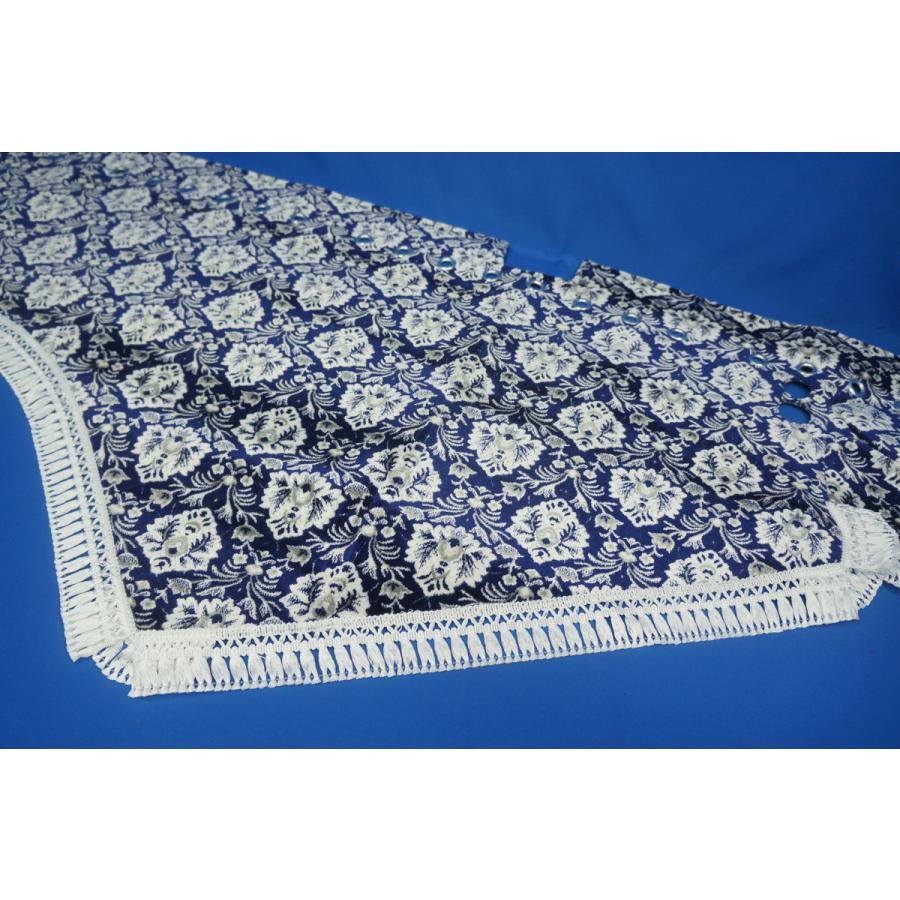 17プロフィア用 新格子 縦柄 ダッシュマット シルバーリング付き 濃紺