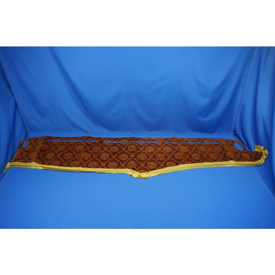 スーパーグレート用 ローレル 縦柄 ダッシュマット ゴールド