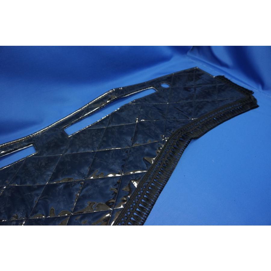 ファイブスターギガ用 ローレル ダッシュマット ビニールキルト付き ブラック 縦柄 公式ショップ 縦柄