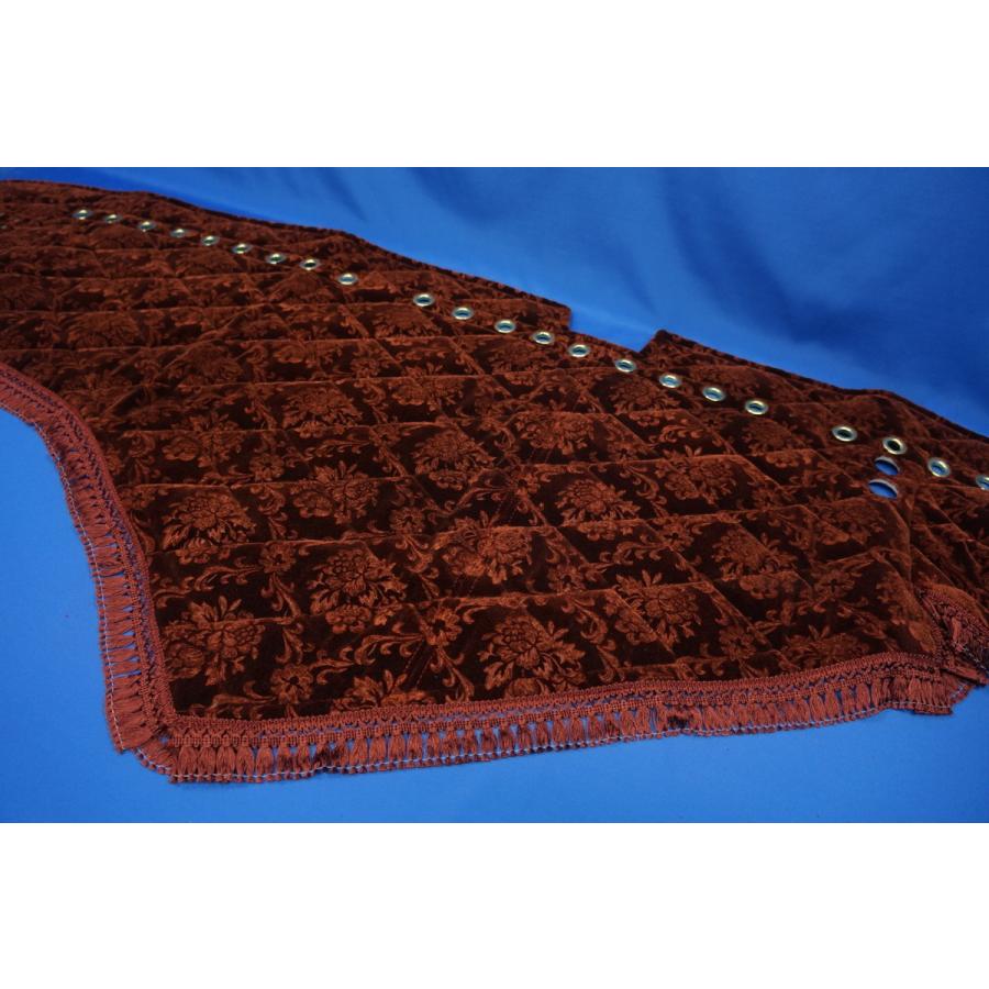 17プロフィア用 ローレル 縦柄 ダッシュマット 綿入りキルト/ゴールド