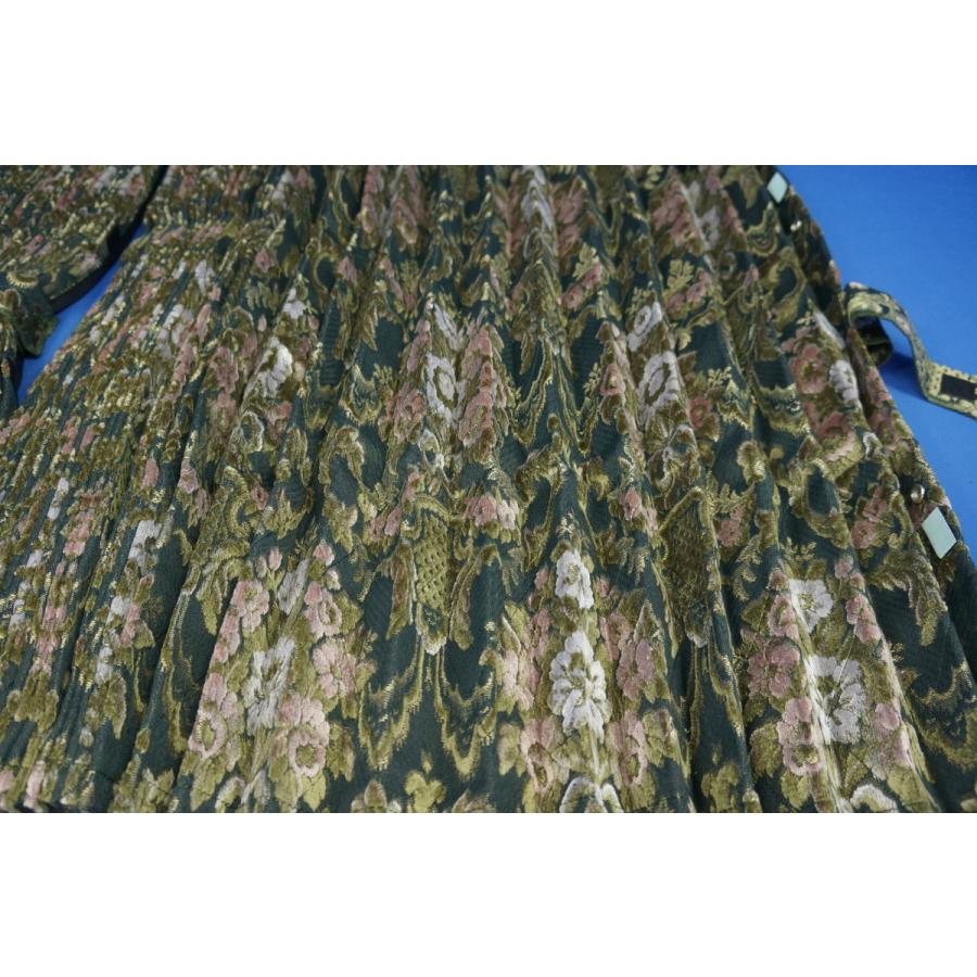 トラック　仮眠カーテン　花かご　グリーン　新品 楽天市場】仮眠カーテン 花かご プリーツ仕様 裏黒生地付き 柄高さ