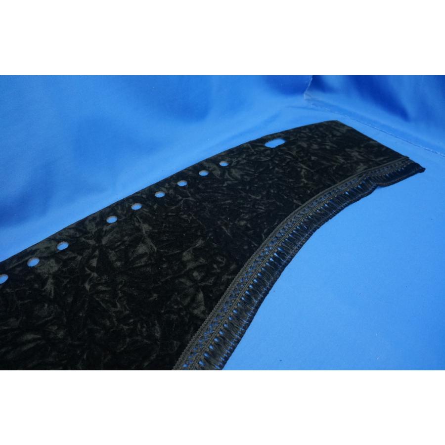 いすゞファイブスターギガ R2〜 用 チンチラ ダッシュマット ブラック