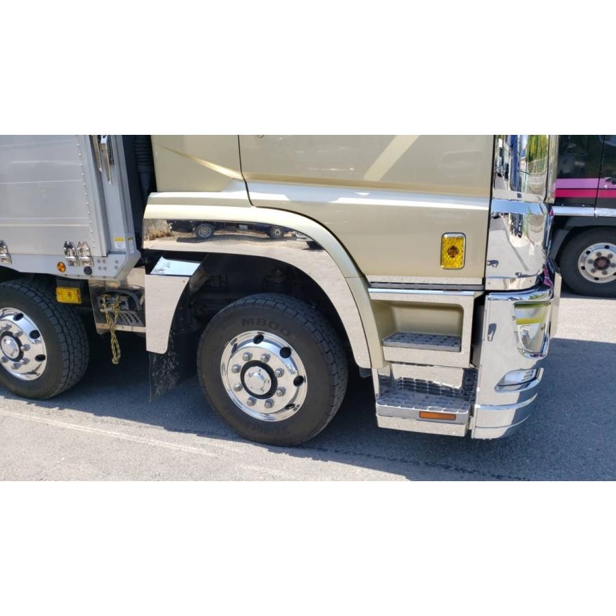 ジェットイノウエ フロントハブキャップ ふそう用（低床） 500042 楽天市場】500042 トラック用品 フロントハブキャップセット【大型