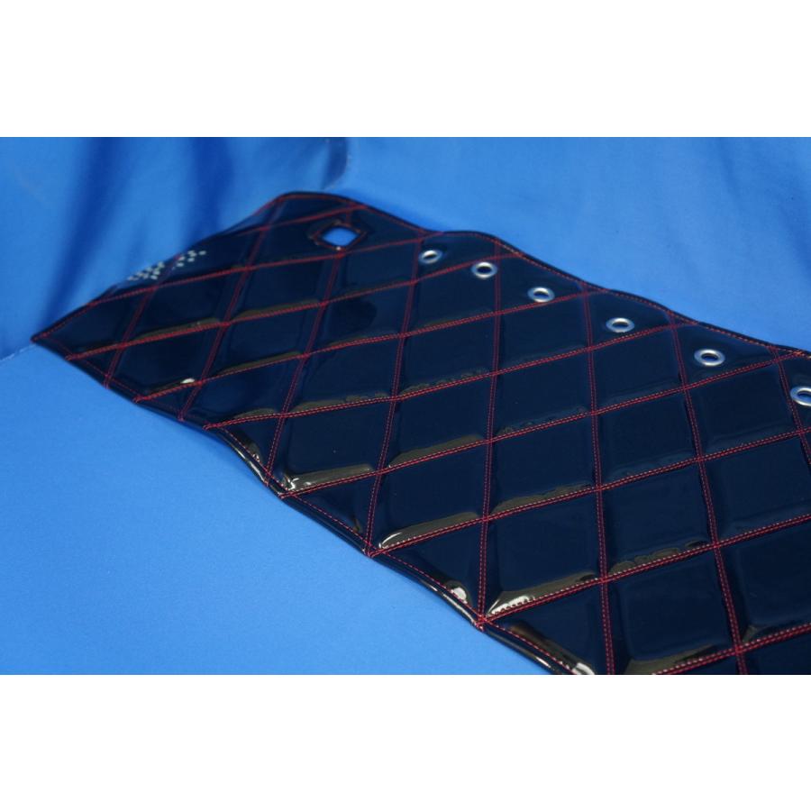 17スーパーグレート用 リング付き ダッシュマット ブラック赤糸