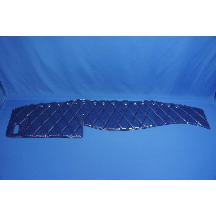 07フォワード用 リング付 ダッシュマット ブルーラメ赤糸 : トラック