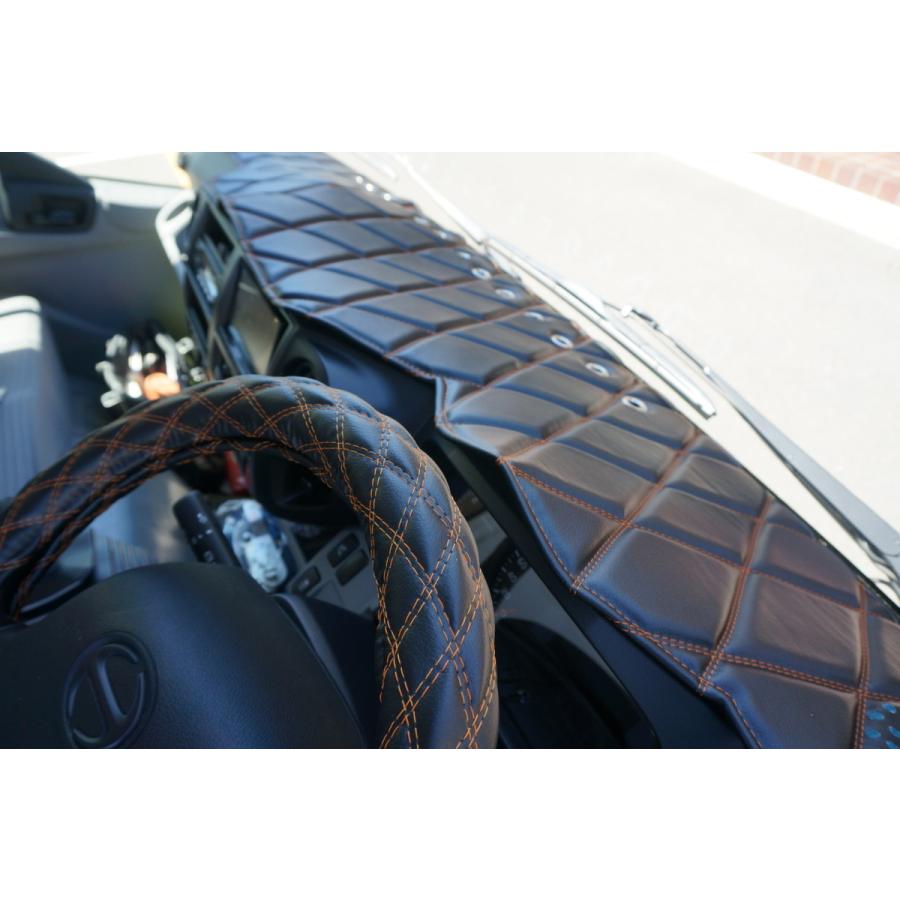 いすゞギガ/NEWギガ用 リング付 ダッシュマット 艶消しブラック