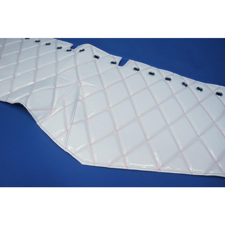 17スーパーグレート用 リング付き ダッシュマット ホワイト赤糸