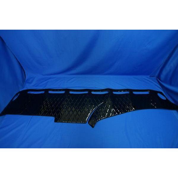 スーパーグレート用 ダッシュマット ブラック : トラックショップ