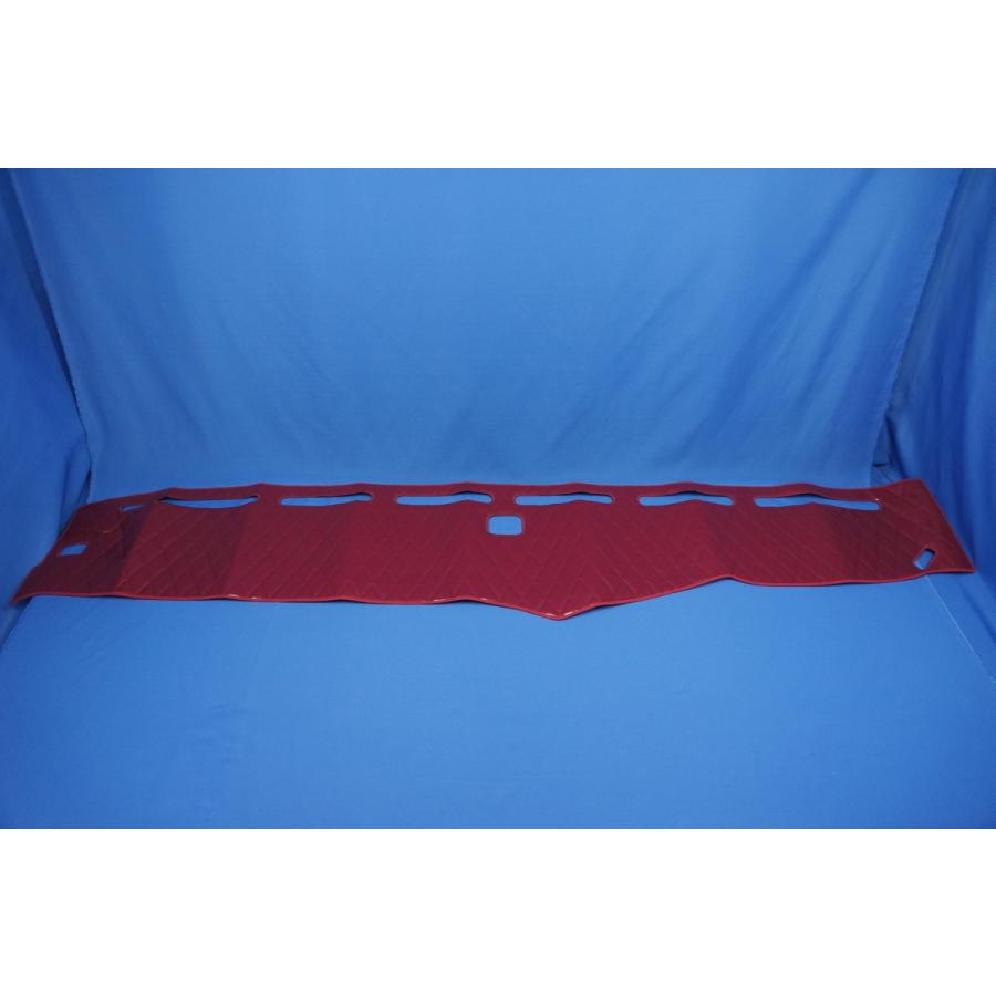 07スーパーグレート用 ダッシュマット ワインレッド : トラック