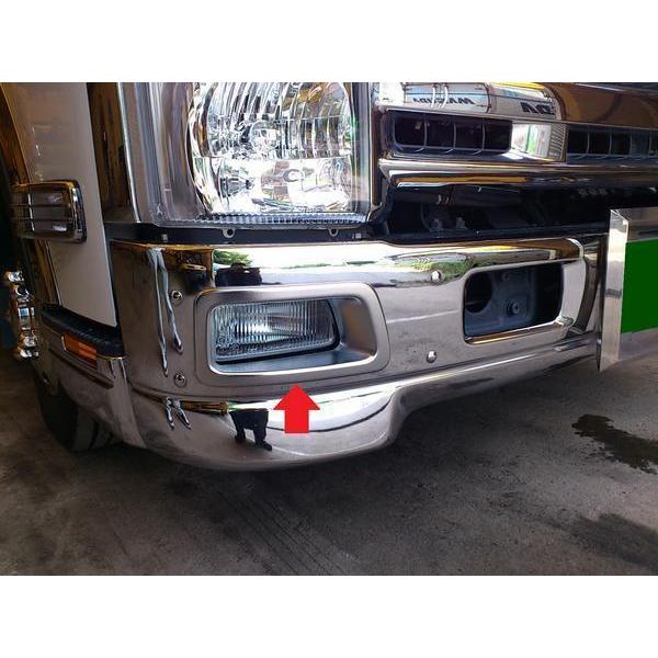 いすゞ（ISUZU） 07エルフハイキャブ用純正 フォグランプカバー