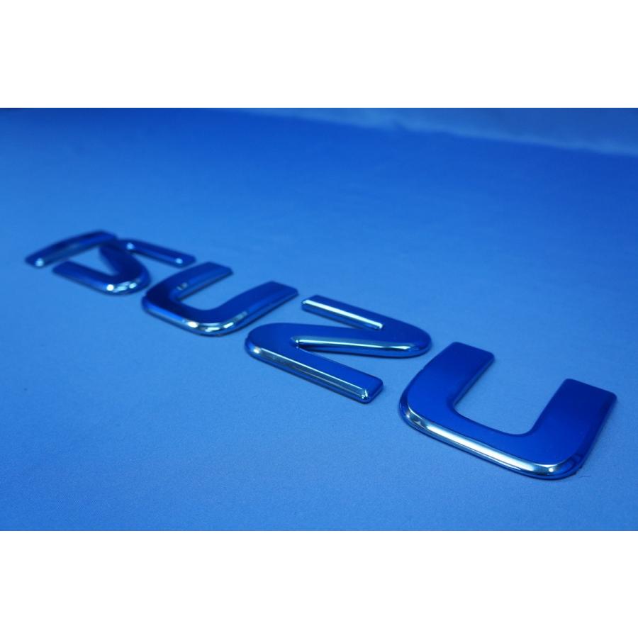 ISUZU エンブレム クローム/ブルー 中古、配線付き ISUZU エンブレム クローム/ブルー 中古、配線付き