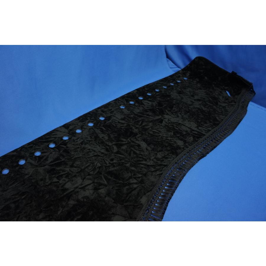 三菱07スーパーグレート用 チンチラ ダッシュマット ブラック