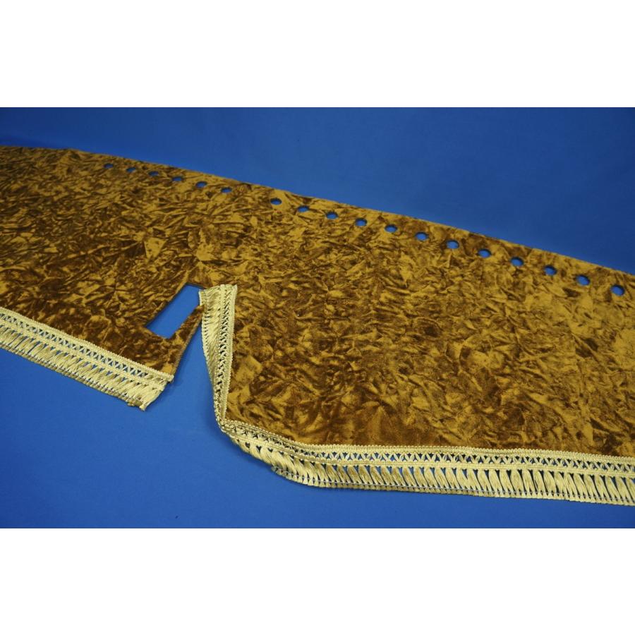 いすゞファイブスターギガ用 チンチラ ダッシュマット ゴールド