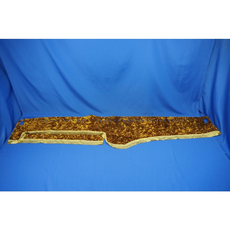 いすゞギガ用 チンチラ ダッシュマット ゴールド : トラックショップ