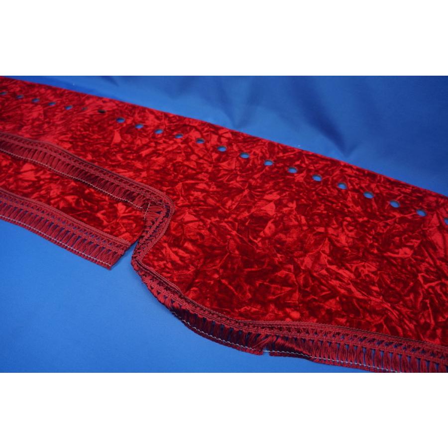 いすゞギガ用 チンチラ ダッシュマット レッド : トラックショップ