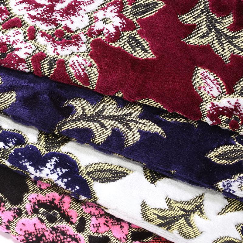 トラック 雅 グランドプロフィア用 マドンナ柄 ダッシュマット