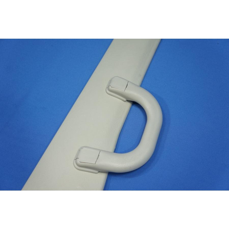 07スーパーグレート ロールーフ用 運転席側 ピラー：アシストグリップ