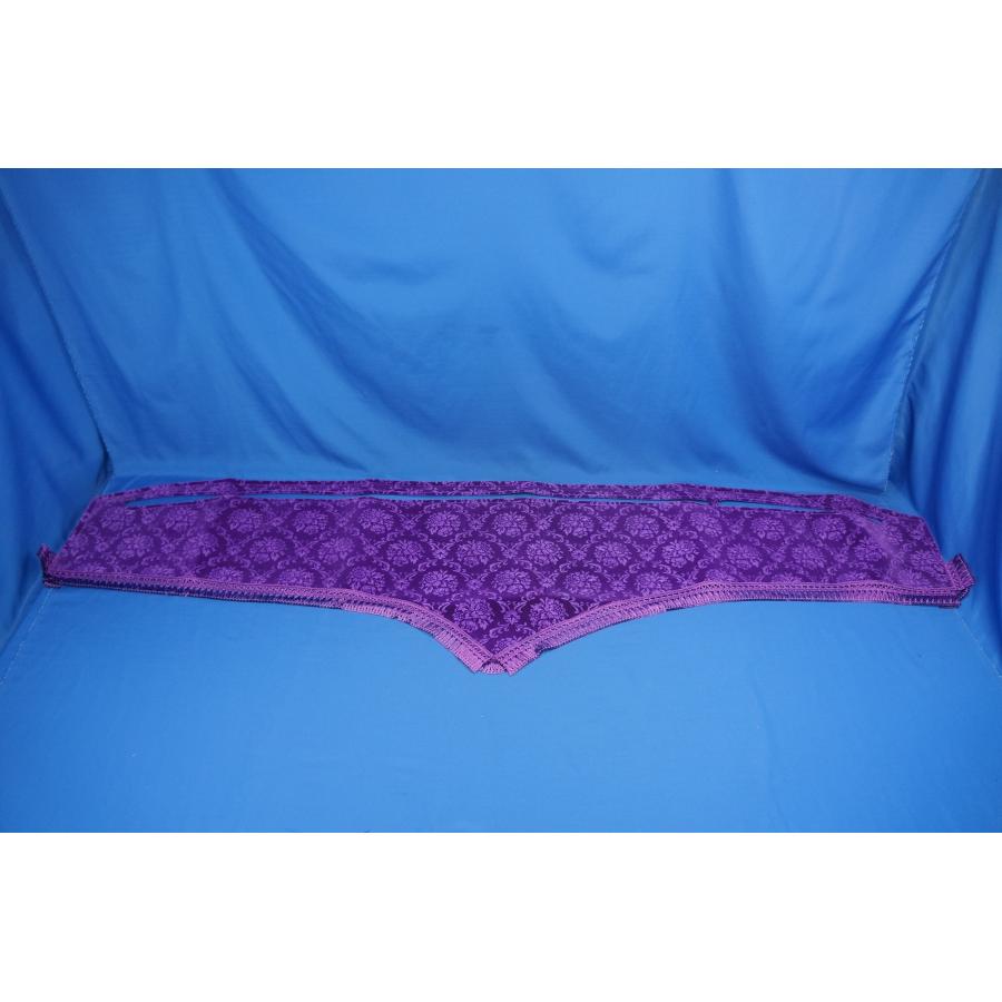 UDクオン用 ローレル 縦柄 ダッシュマット パープル : トラック