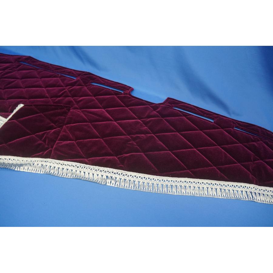 ファイブスターギガ　ダッシュマット　モケットキルト綿入り　ワイン ファイブスターギガ R2.1〜用 モケット ダッシュマット 綿入り