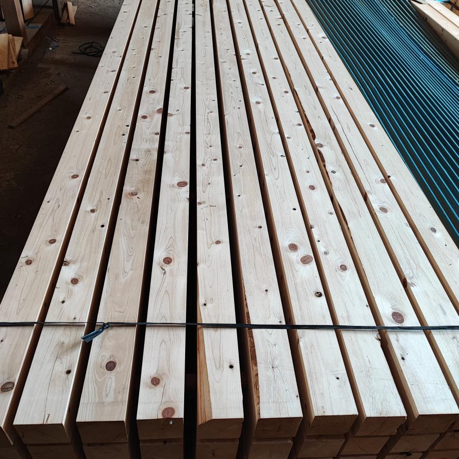 福山通運営業所止め】桧 KD 角材 90×90×4000 B品/特一等/人工 福山通運営業所止め】桧 KD 角材 90×90×4000 B品/特一等/人工